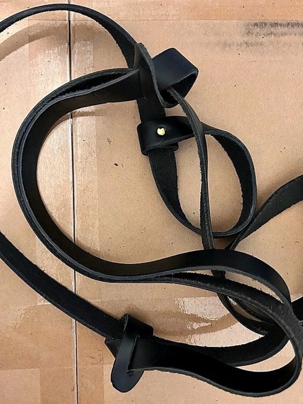 NEW Adjustable Black Blanket Strap